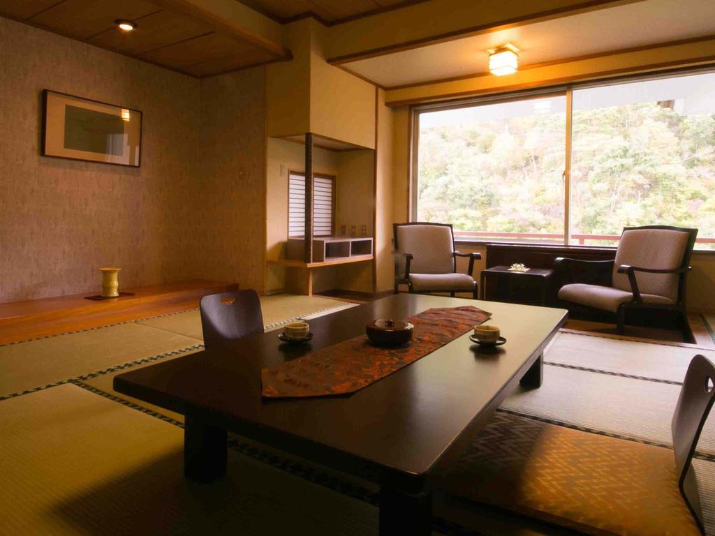 Ookawaso Hotel Aizuwakamatsu Ngoại thất bức ảnh
