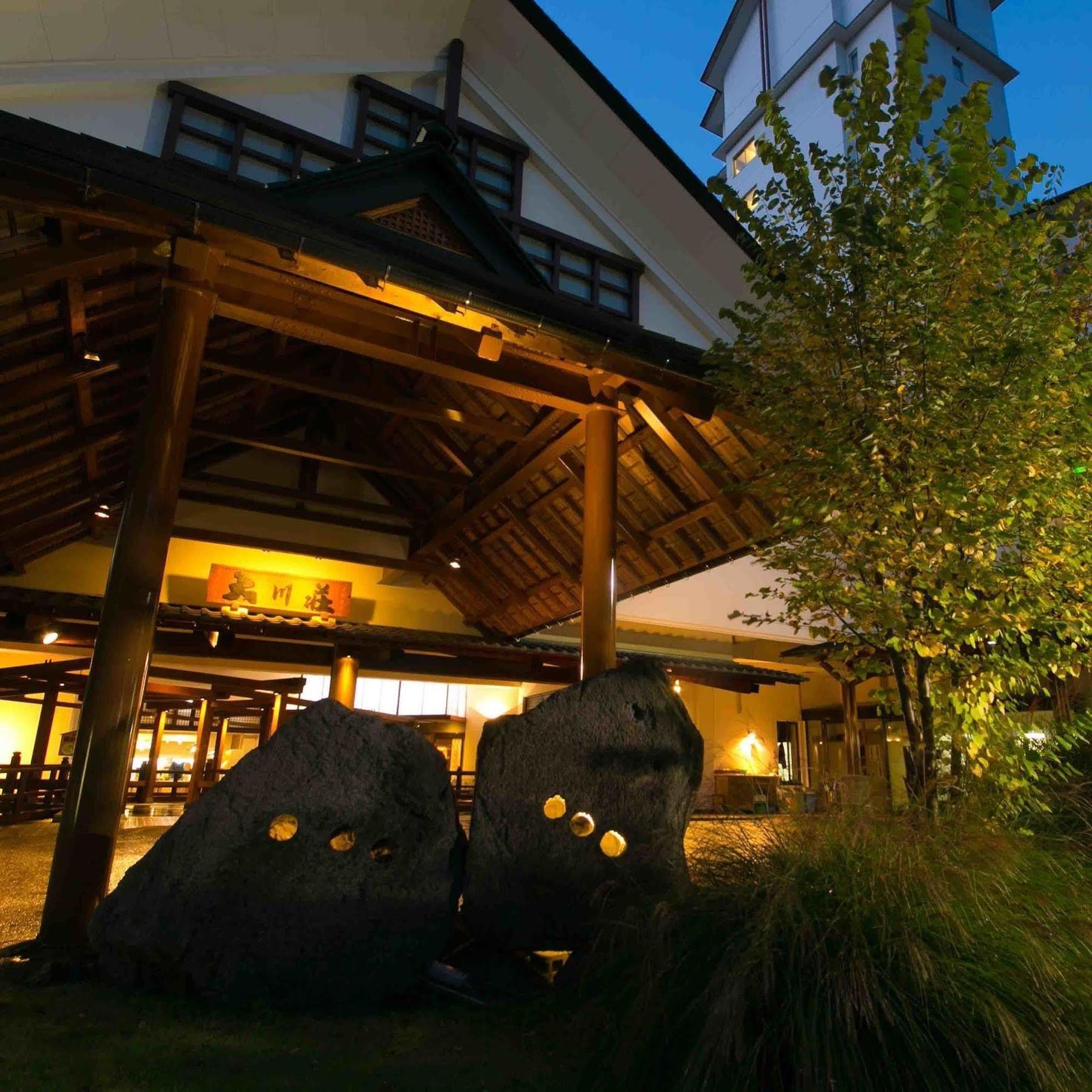 Ookawaso Hotel Aizuwakamatsu Ngoại thất bức ảnh